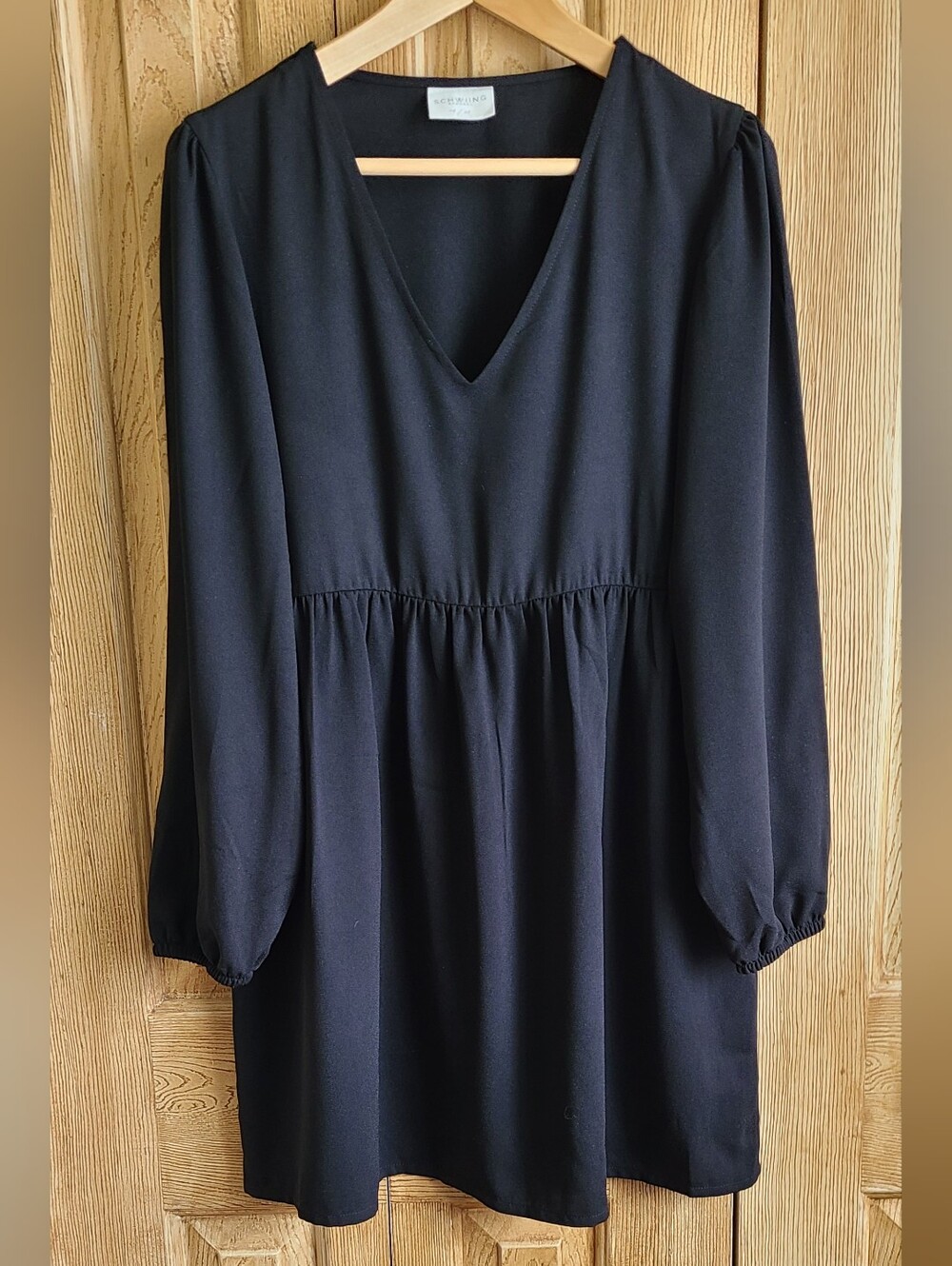 Schwiing Apparel Women’s V-Neck Long Sleeve Dress in Black